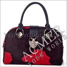 攜手埃克米爾服飾，共創(chuàng)香港箱包代理合作新機遇